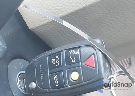 2005 Volvo S60 2.4 из США, поврежденный, VIN YV1RS612952450899